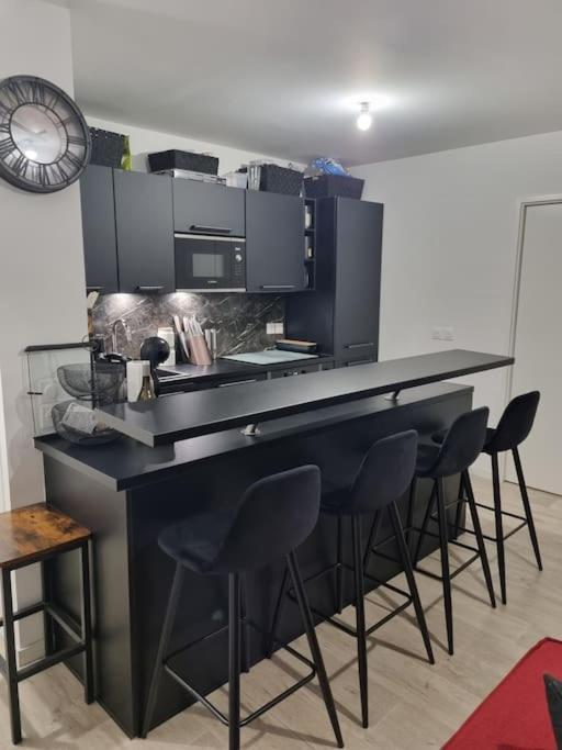 Appartement Cosy Et Equipe Meaux Buitenkant foto